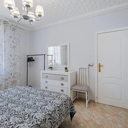 с приватным бассейном и Bbq, 5 мин до моря Villa *