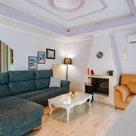 Villa Private Pool Bbq 5-min Walk To Torrevieja